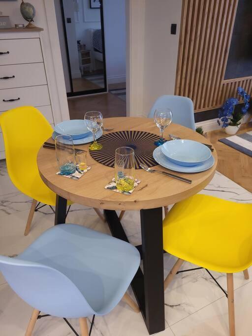 Apartament Rainbow Apartment Бялисток Екстериор снимка